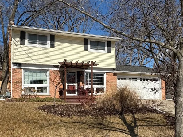 1169 Wendy Rd, Ann Arbor, MI 48103