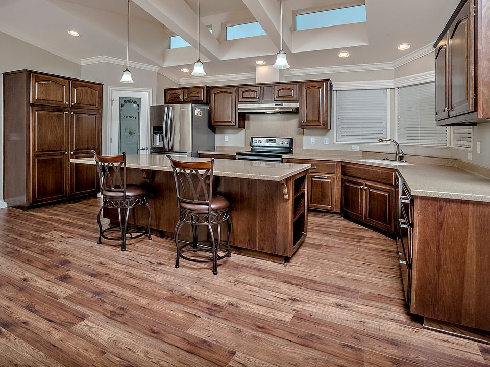 1st image of 8975 Lawrence Welk Dr #228