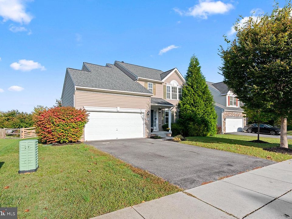 1st image of 9618 Ashbury Cir