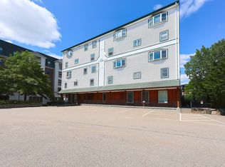 24 Glenwood Ave APT 3, Walpole, MA 02081