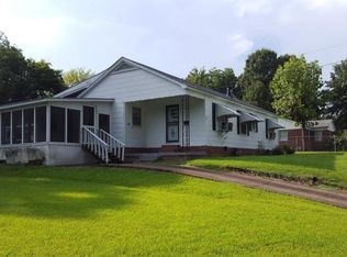 411 N, Corinth, MS 38834
