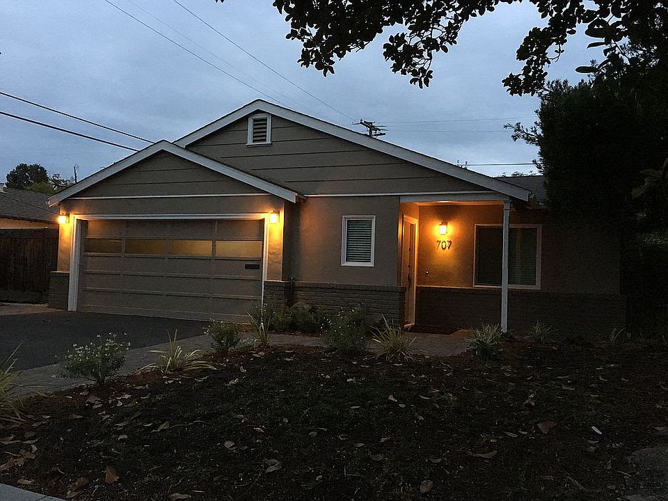 1st image of 707 Coastland Dr