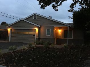 707 Coastland Dr, Palo Alto, CA 94303