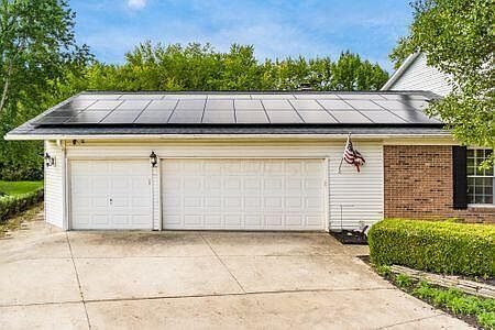 4th image of 8765 Sheffield Ct NW
