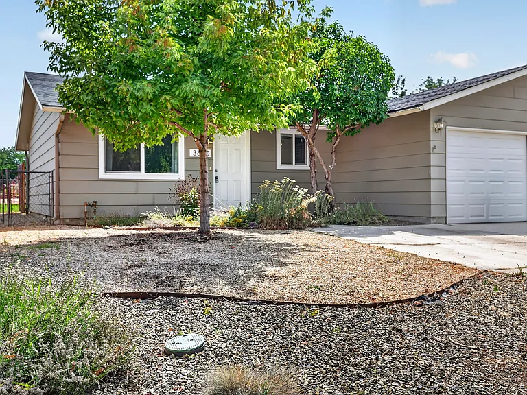 3650 S Law Ave — Photo 36