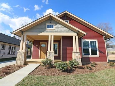 69 Bungalow Way, Brevard, NC, 28712