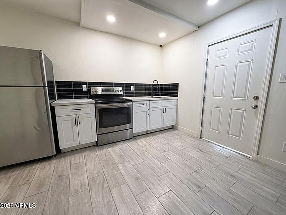 3rd image of 6509 W Colter Street