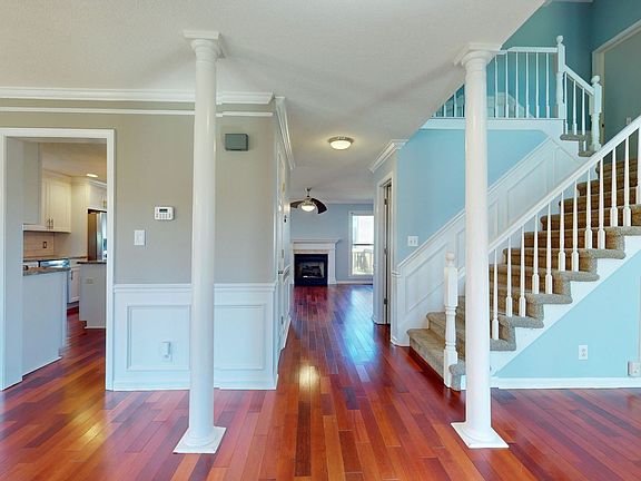 2nd image of 3115 Southpoint Dr