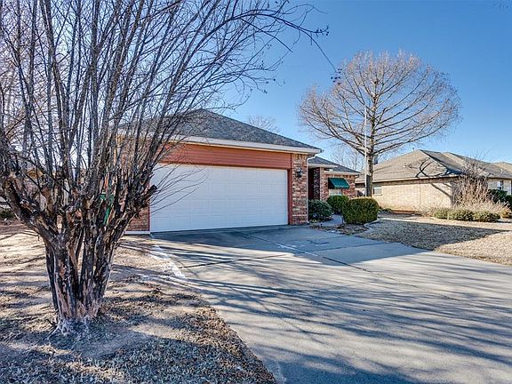 4th image of 10500 NW 45th St
