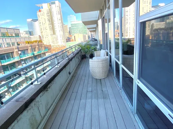 901 W Madison St Unit 912, Chicago, IL 60607