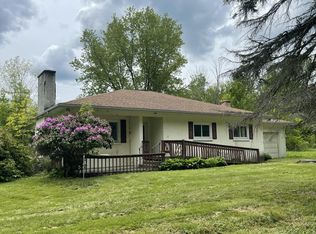 109 Union Mill Rd, Covington Township, PA 18444