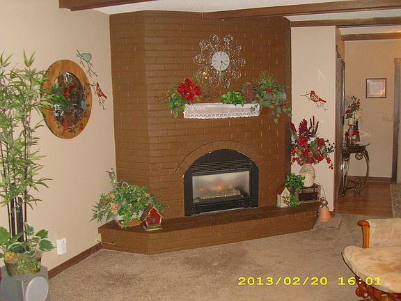 living rm. fireplace