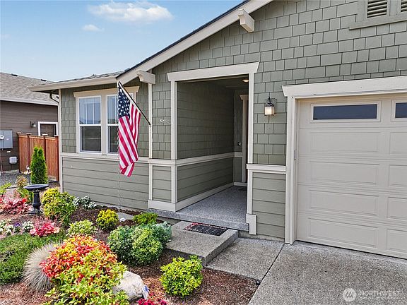 4th image of 3530 Edith Avenue