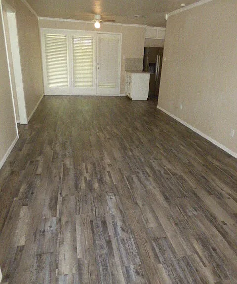 205 Worthy St — Photo 5