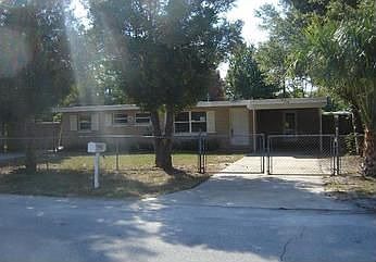 1st image of 934 Lormann Cir