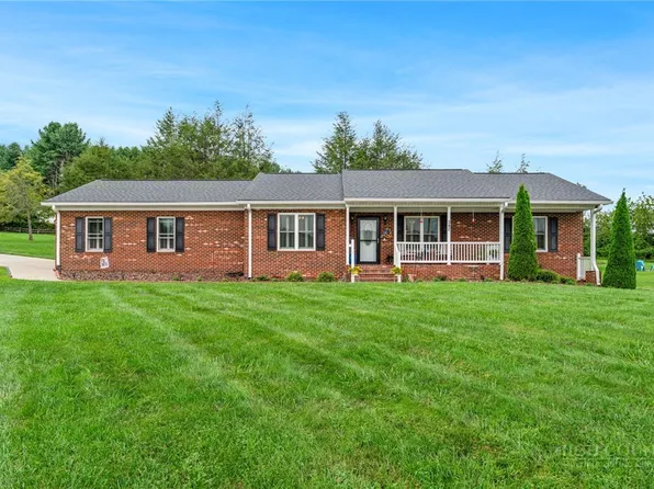 342 Willow Creek Drive, Jefferson, NC 28640