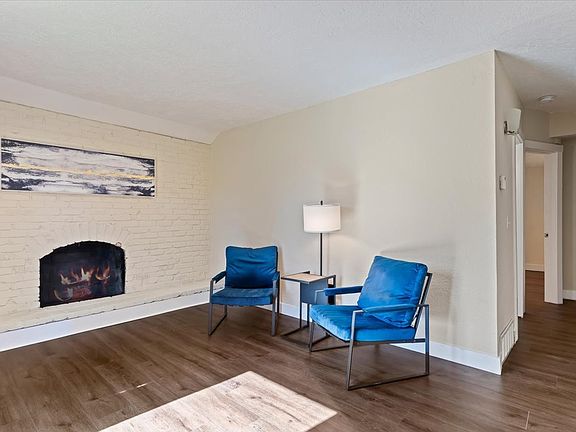 4th image of 1100 E Sullivan Rd S