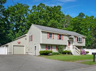 12 Pillsbury Ave, Tewksbury, MA 01876