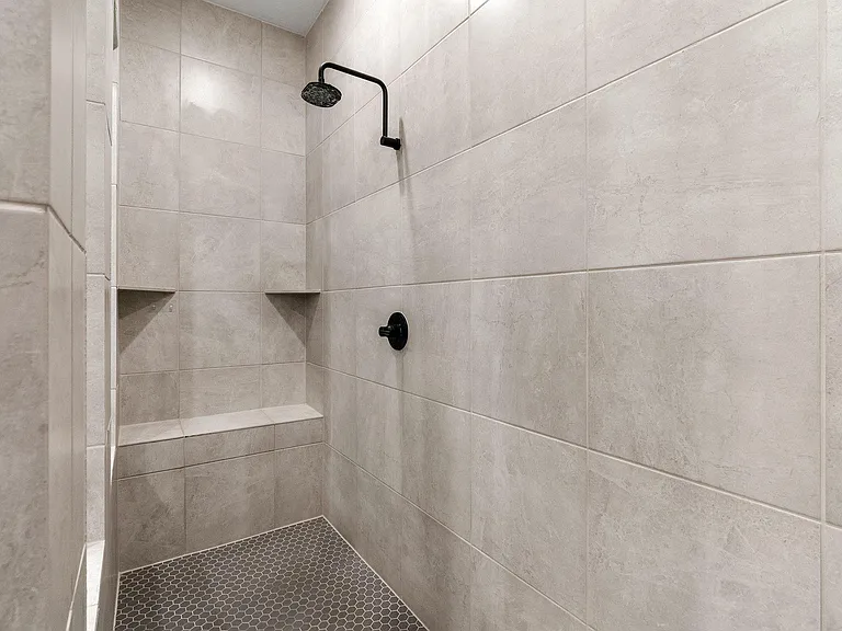 209 Northcrest Dr #1 ACRE — Photo 20