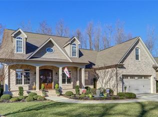 5907 Green Meadow Dr, Greensboro, NC 27410