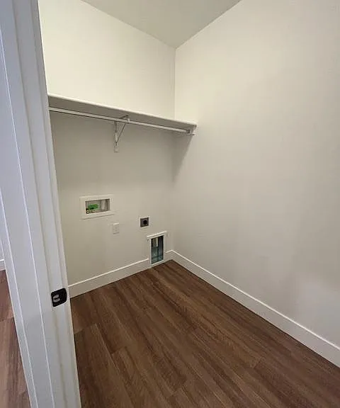 5325 W Riva Capri St — Photo 15