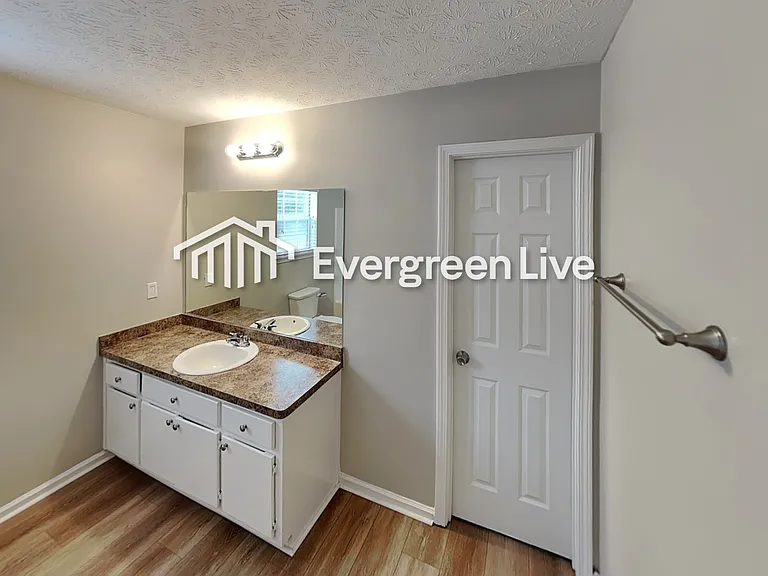 8108 Fieldstream Way — Photo 16