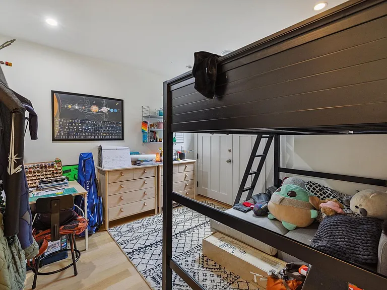 28 Montcalm St #1 — Photo 46
