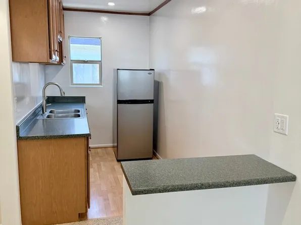 1519 Armacost Ave APT 8, Los Angeles, CA 90025