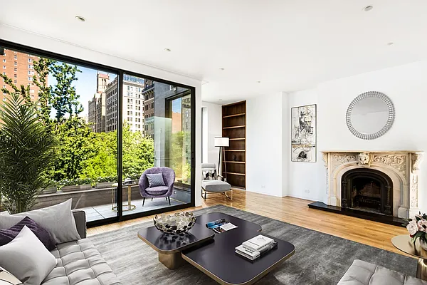 Rented by Compass | media 52