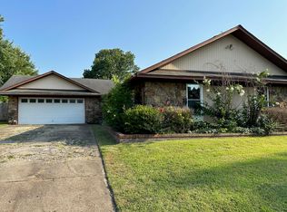 6015 Harvest Hill Cv, Memphis, TN 38141
