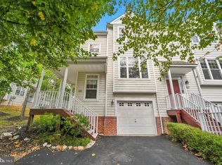 109 Stratford Ct, Malvern, PA 19355