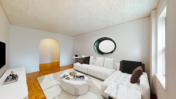 Rented by Bond New York | media 11