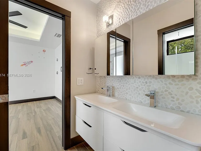 15315 SW 84th Ave — Photo 31
