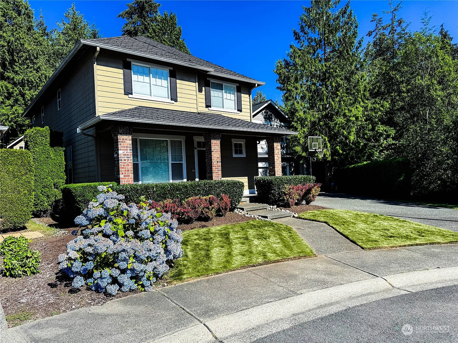 16321 34th Drive SE photo 1