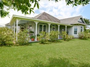 1220 County Road 49, Angleton, TX 77515