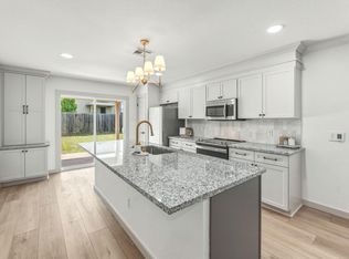 211 Banner Ave, Leander, TX 78641