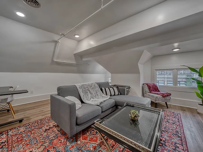 46 Allen St #5 — Photo 14