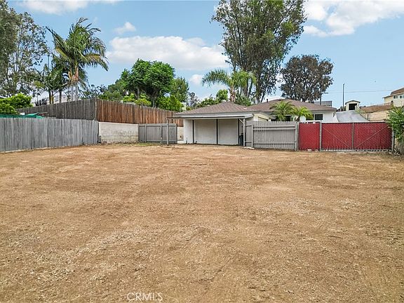 3rd image of 2448 Corona Ave