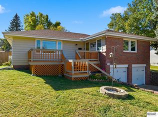 509 W Perry St, Papillion, NE 68046