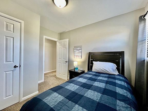 5th image of 285 Whittaker Ave