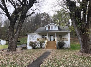 254 S Mitchell Ave, Bakersville, NC 28705