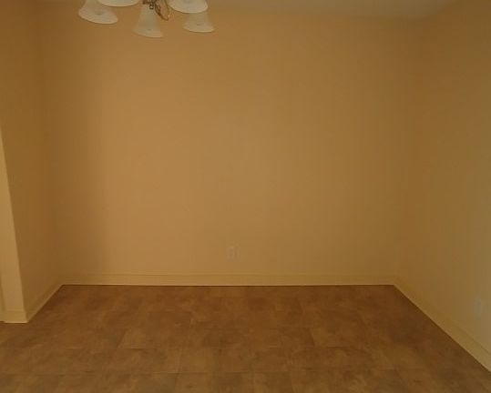 5th image of 804 20th St