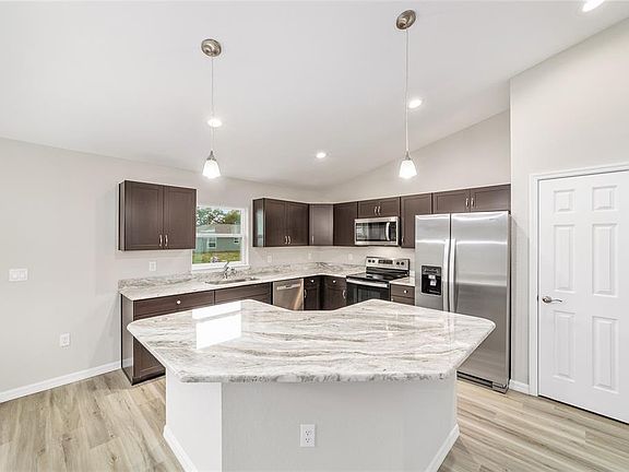 4th image of 7866 N Manville Rd