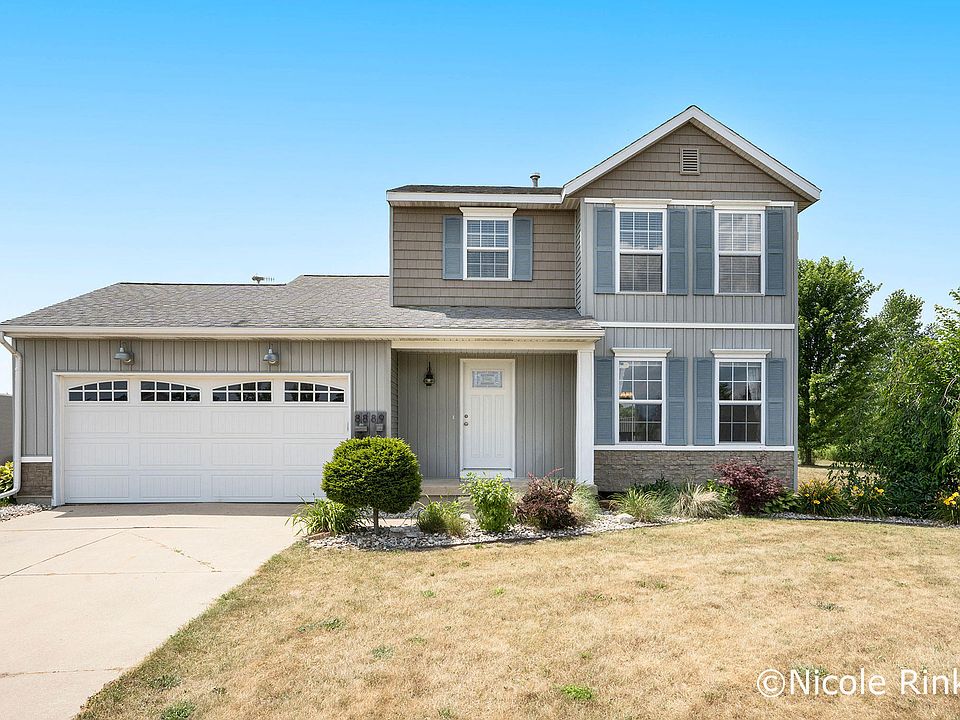 1st image of 8889 Marabella Ct NE