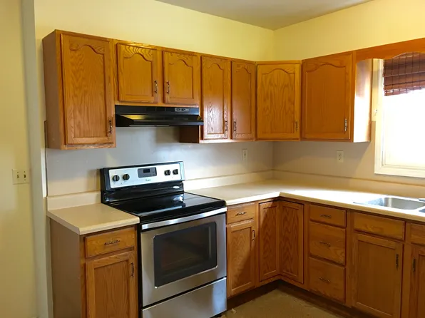 524 W Sperling St, West Wyoming, PA 18644