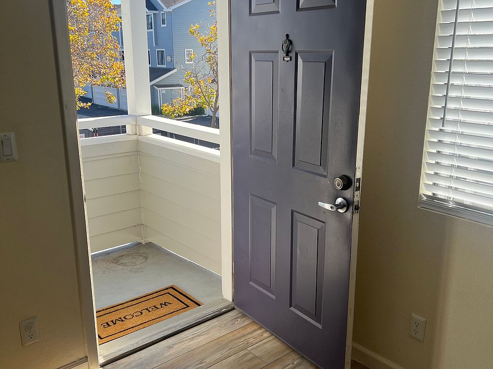 1st image of 41 Grandview St APT 1504