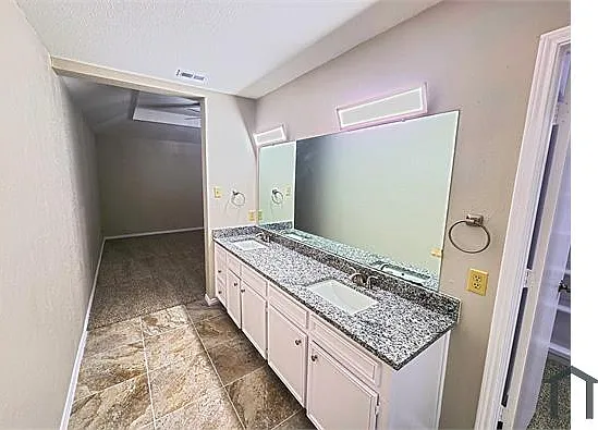 534 Shennandoah Dr — Photo 8