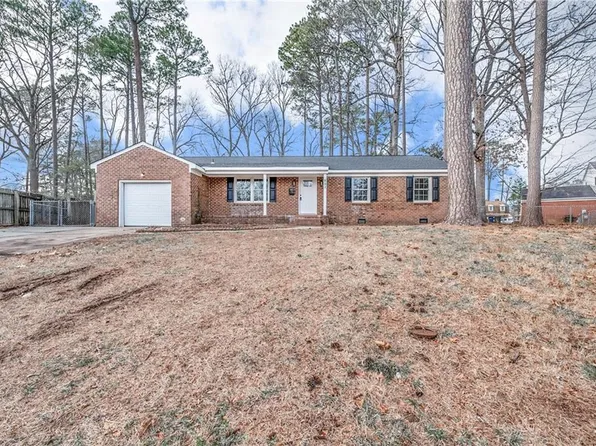 851 Meta Cir, Newport News, VA 23608