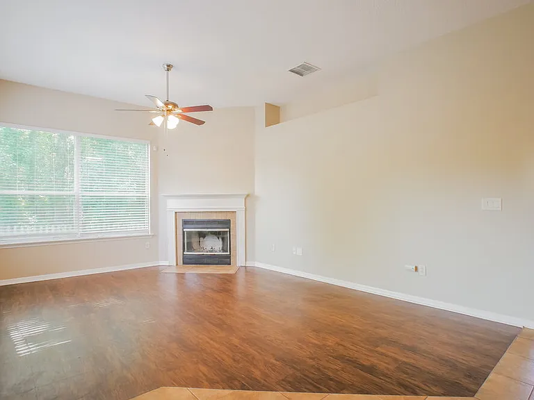 11867 Magnolia Falls Dr — Photo 4