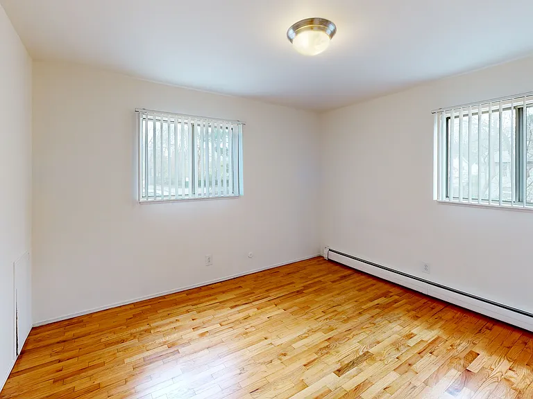 Denway Circle Apartments — Photo 17